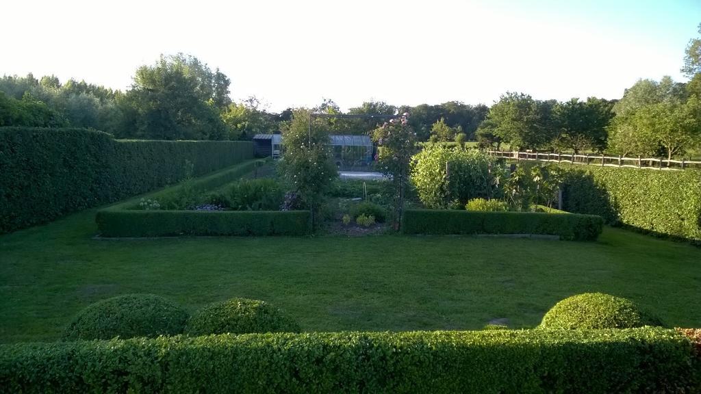 B&B Hier En Nu Heusden Экстерьер фото